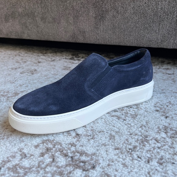 Boggi Navy Slip Ons size 7US (41EUR). New open box